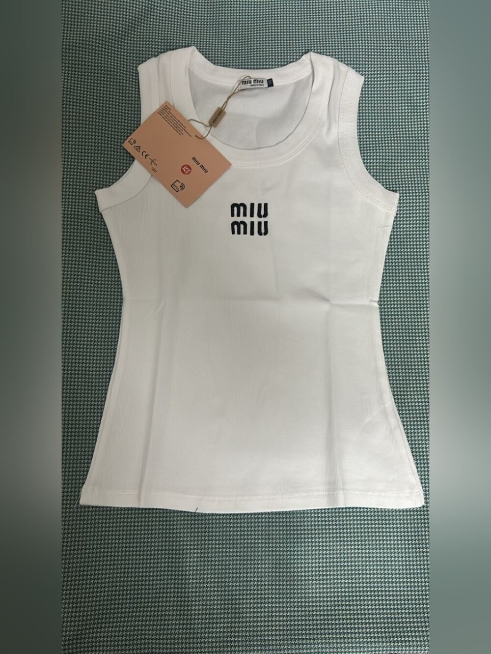 Miu miu white tank - Gem